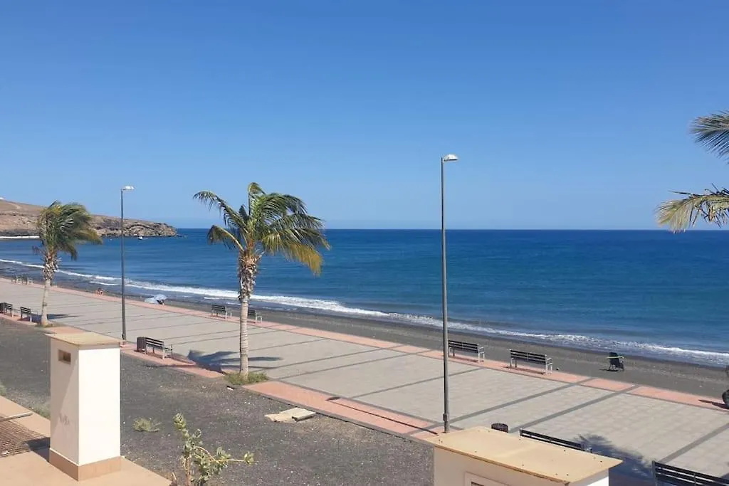 شقة Apartamento A Orillas De La Playa De تاراخاليخو
